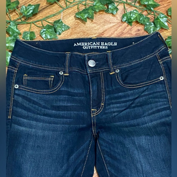 American Eagle Boot Cut Jeans size 4 - Picture 2 of 5